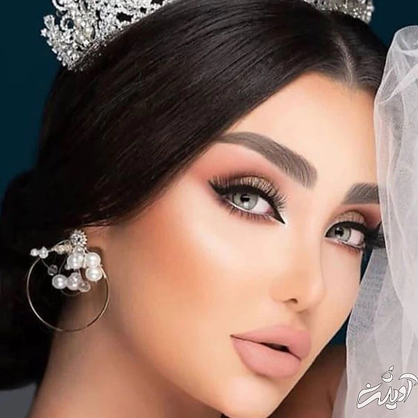 میکاپ عروس لایت آرایش لایت عروس ایرانی میکاپ لایت اروپایی میکاپ لایت عروسکی میکاپ لایت ساده آرایش لایت دخترانه برای عروسی میکاپ لایت شاین lng ld;h\ uv,s ghdj